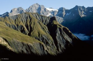 Le Pic Gazonné, alpage du Valgaudemar. Hautes-Alpes